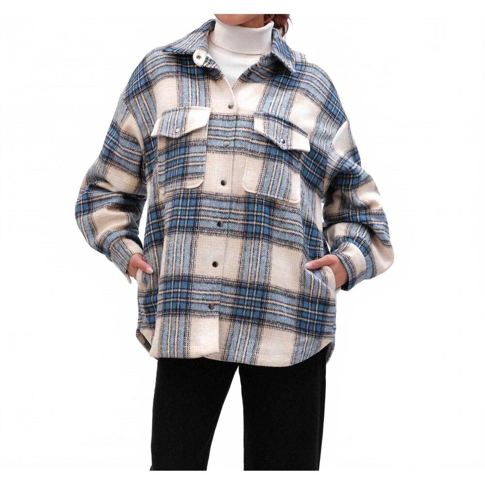 NEW FUNSPORT snap front quilted shacket in blue plaid
